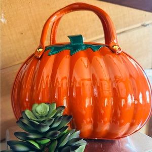 Pumpkin 🎃 crossbody
